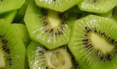 Dry Kiwi Slices Nutritional Value and Health Care Function